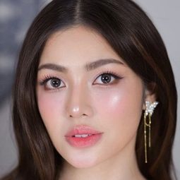 Jane De Leon 飾演 Trina (segment "Rage")
