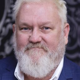 Mark W. Gray 飾演 Santa Claus