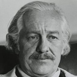 Strother Martin 飾演 Thurm