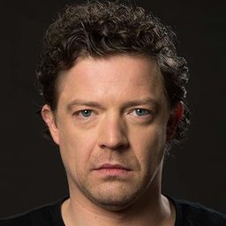 Ben Segers 飾演 Rob