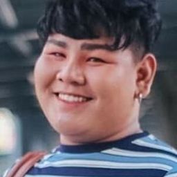 Jakkapad Pusirnual 飾演 Pecky