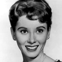 艾莉諾·唐納修 飾演 Bridget