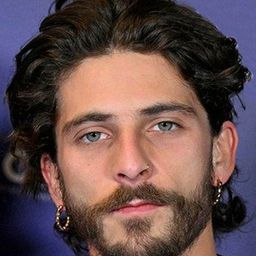 Alessandro De Santis 飾演 Lillo