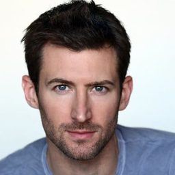 Brett Howell 飾演 Cody