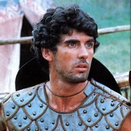 Harrison Muller Jr. - Urban Warriors演員 飾演White-scarfed Biker (archive footage) (uncredited)