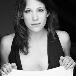 Cristina Puccinelli 飾演 