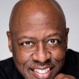 Philly Plowden 飾演 Mr. Van Norman