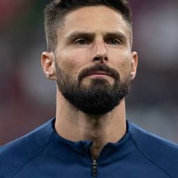 Olivier Giroud 飾演 Self