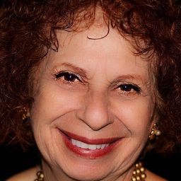 Annie Korzen 飾演 Sandra