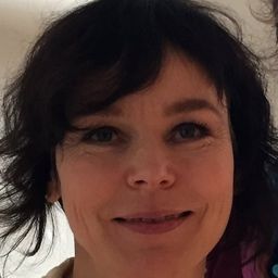 Gjertrud Jynge 飾演 Line (segment "Grenseløs kjærlighet")