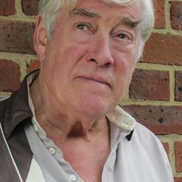 Gareth Thomas 飾演 Morgan