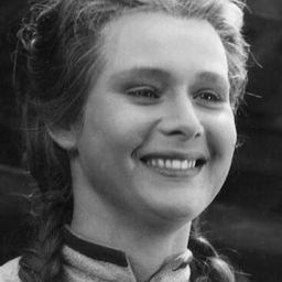 Svatava Hubeňáková - 伊卡利號：航向宇宙終點演員 飾演Rena, MacDonald's wife