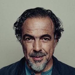 阿利安卓·崗劄雷·伊納利圖 飾演 Self