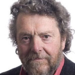 Richard Donat - 不思議先生演員 飾演Larry