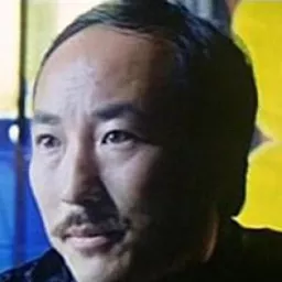 呂米高 - 霹靂火演員 飾演Jackie's Mechanic (uncredited)