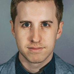 Steven Teuchert 飾演 Ira Mayweather