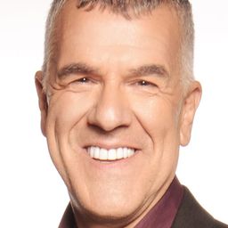 路易斯布蘭多尼 飾演 Antonio