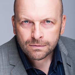 Mark Christopher Collins - The Watchman演員 飾演Dog Walker