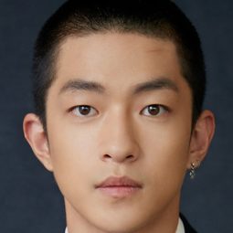 屈楚蕭 飾演 Zhang Wansen