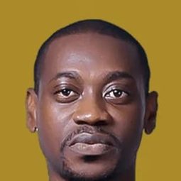 拉蒂夫·亞德迪梅吉 飾演 Gbotija