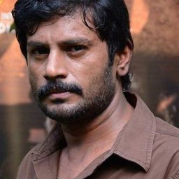 Muthukumar 飾演 Devaaram