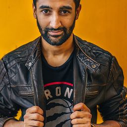 阿迪爾·札伊迪 飾演 Lorenzo