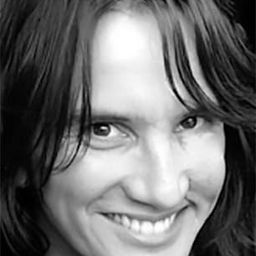 Mark Luna 飾演 King Dominick (singing voice)