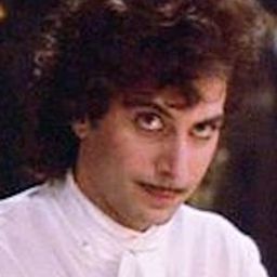 Bobby Z 飾演 Bobby