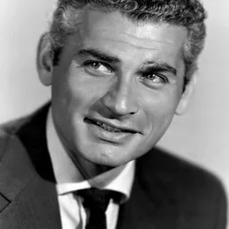 Jeff Chandler 飾演 Brig. Gen. Frank D. Merrill