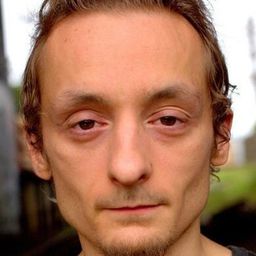 Drew Rin Varick - 向達倫大冒險：鬼不理的助手演員 飾演Loaf Head