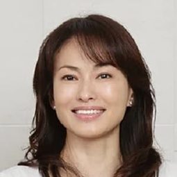 田中美奈子 飾演 