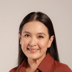 珍·賈西亞 飾演 Baby Silva