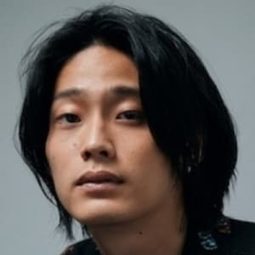 高橋裏恩 - 東京復仇者演員 飾演Makoto Suzuki