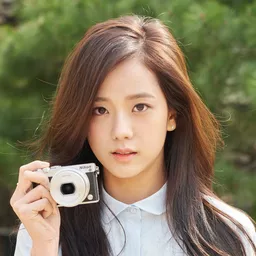 金智秀 飾演 Lee Ji-hye
