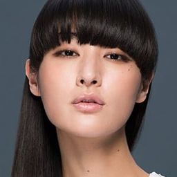 宍戸佑名 - 一兆$遊戲劇場版演員 飾演Ramona Takigawa