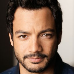 Ahmed El-Mawas 飾演 Archie