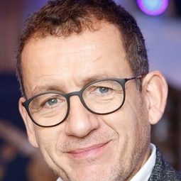 丹尼般 - 臆想成病演員 飾演Romain Faubert