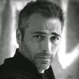 Sergio Sivori - Guardians of the Clouds演員 飾演Costantino