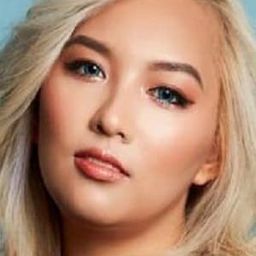 Faye Mata - 星光繼承者：皇家婚禮演員 飾演Lizard (voice)