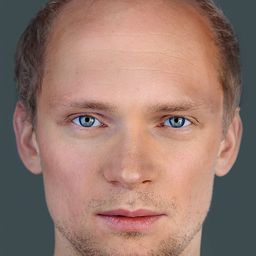 Bernhard Conrad 飾演 Olaf Klein