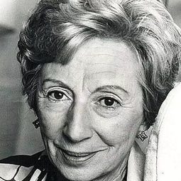 Jean Anderson 飾演 Mrs. Pond