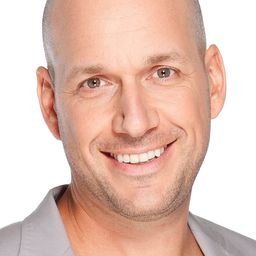 馬汀·馬特 飾演 Self