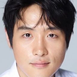 權東浩 飾演 Kyung-jun