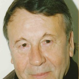 Günter Lamprecht - Red Kiss演員 飾演Herschel