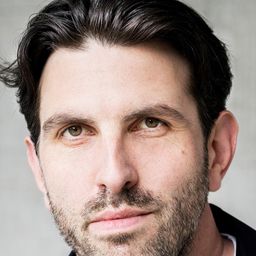 Fabian Stumm 飾演 Fabian