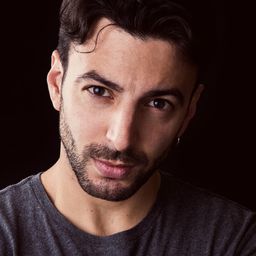 Albert Green 飾演 Chico de la calle