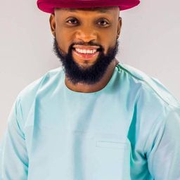 David Jones David 飾演 Sheriff