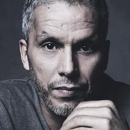 森美布亞拉 飾演 Mehdi