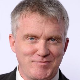 安東尼·麥可·霍爾 - 月光光殺清光演員 飾演Tommy Doyle