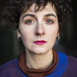 Naemi Latzer 飾演 Janka Kollman